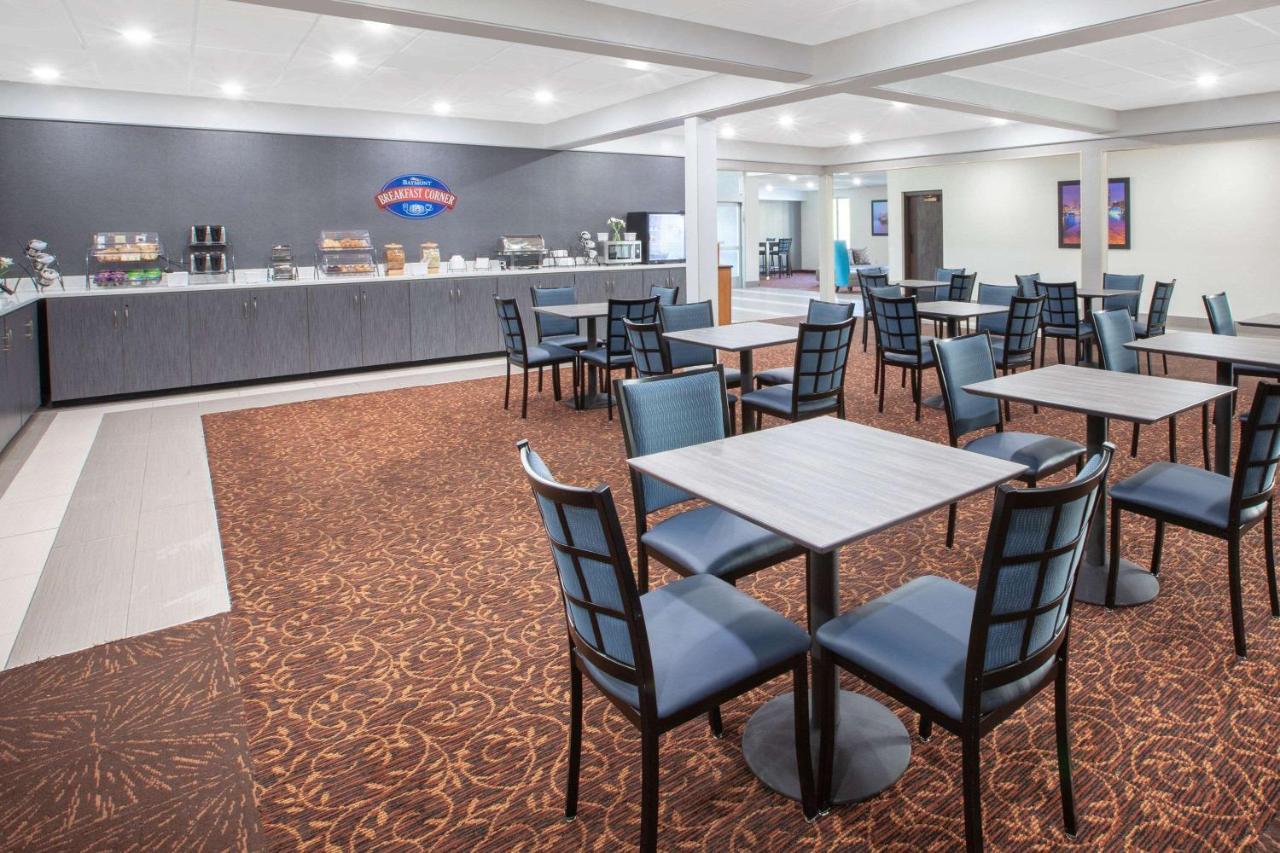 Baymont By Wyndham Grand Rapids Near Downtown Hotel Wyoming
