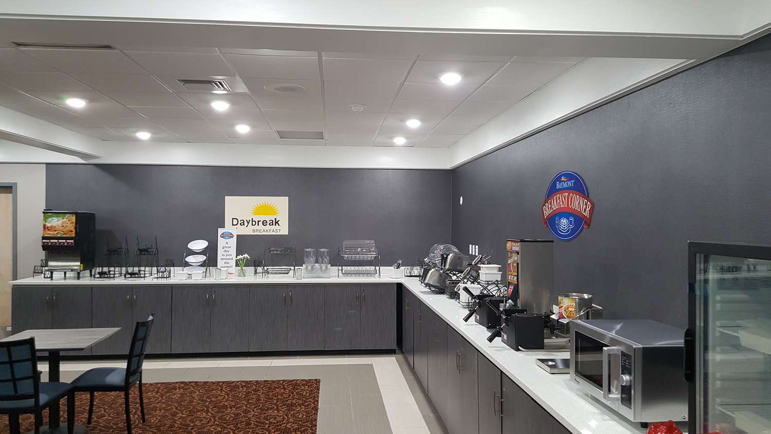 Baymont By Wyndham Grand Rapids Near Downtown Hotel 2*