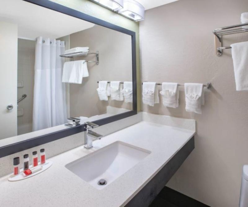 Baymont By Wyndham Grand Rapids Near Downtown 2* Wyoming