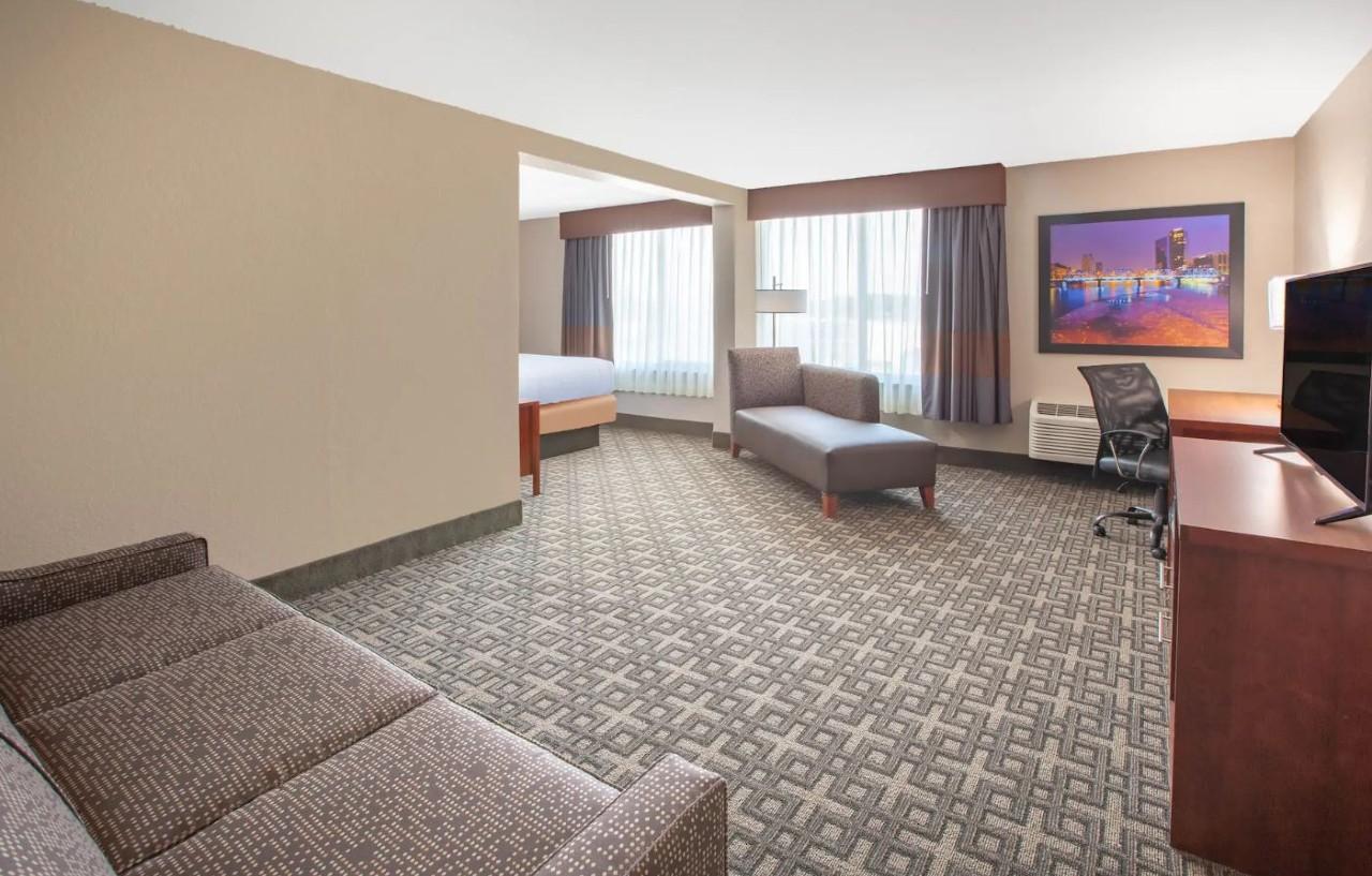 Baymont By Wyndham Grand Rapids Near Downtown 2* Wyoming